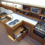 Jeanneau 509 Kitchen open