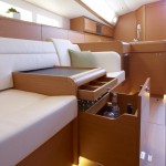 Jeanneau 509 Storage