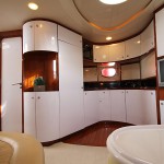 Baia Azzurra 63 Saloon