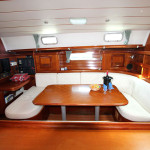 Benneteau 50 Salon