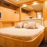 Mangusta 80 Cabin