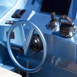Vanquish 43 Sal Cockpit