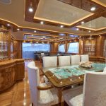 Astondoa 102 GLX Salon
